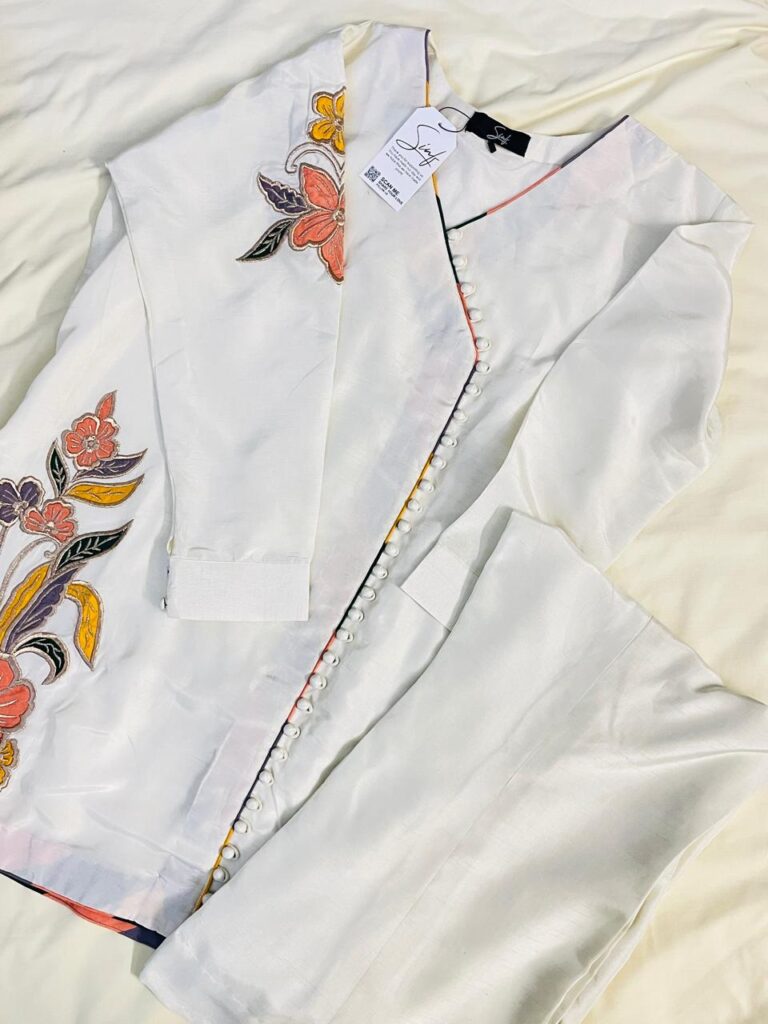 Semi-formal cord sets